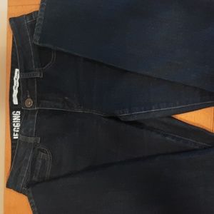 DKNY Skinny Jeans Denim Jeggings Dark Wash Size 10